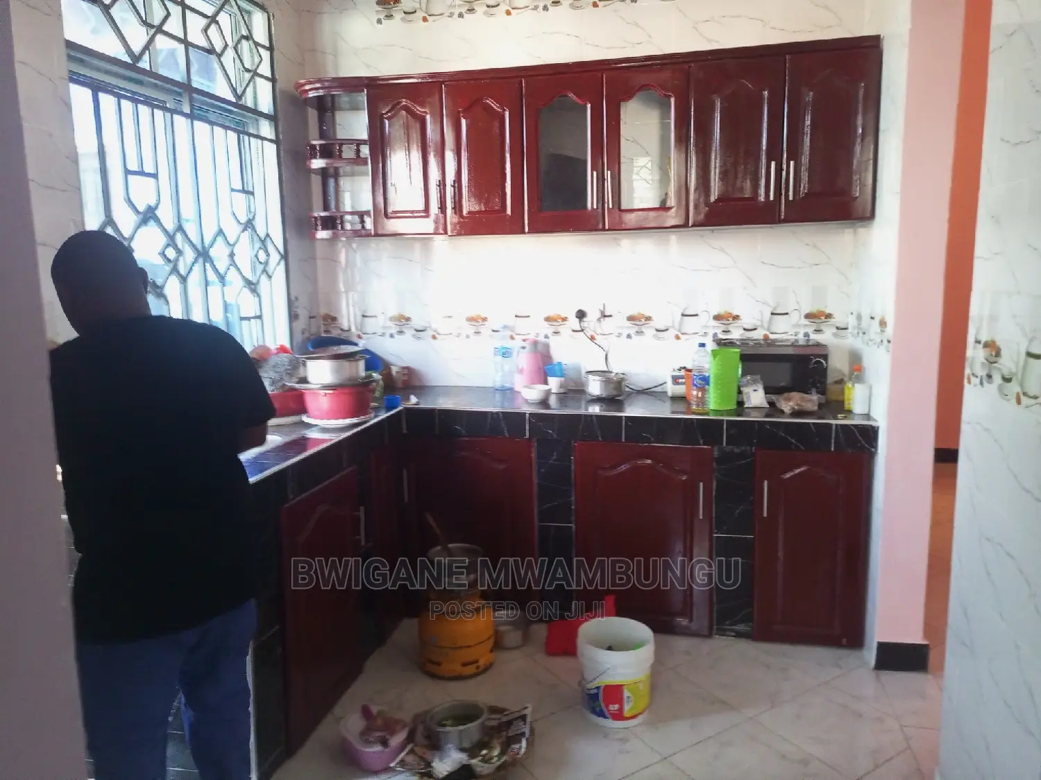 Furnished 4bdrm Apartment in Mwambungu Broker, Mbagala for sale
