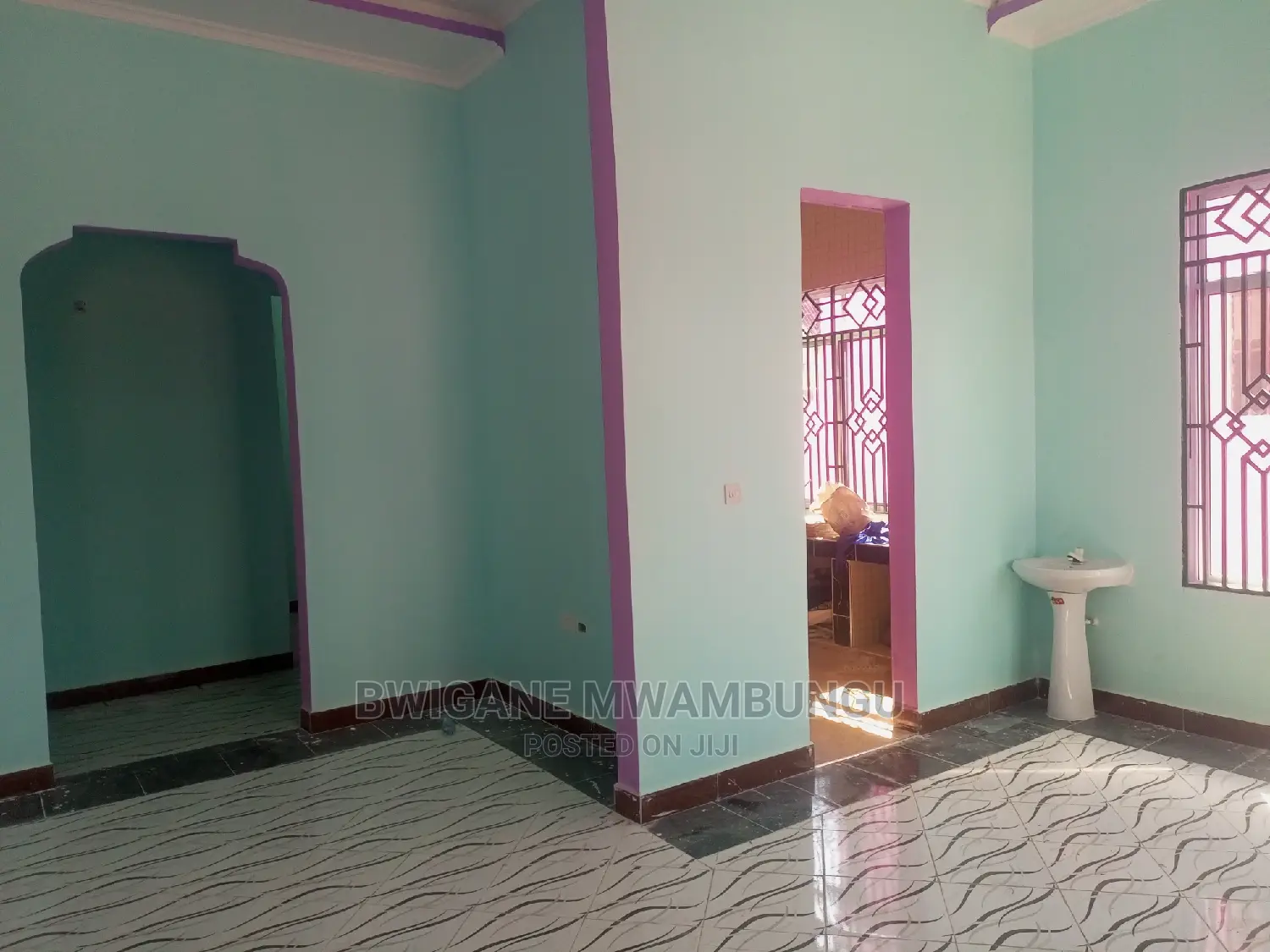 Furnished 5bdrm Apartment in Mbagala Maji Matitu for sale