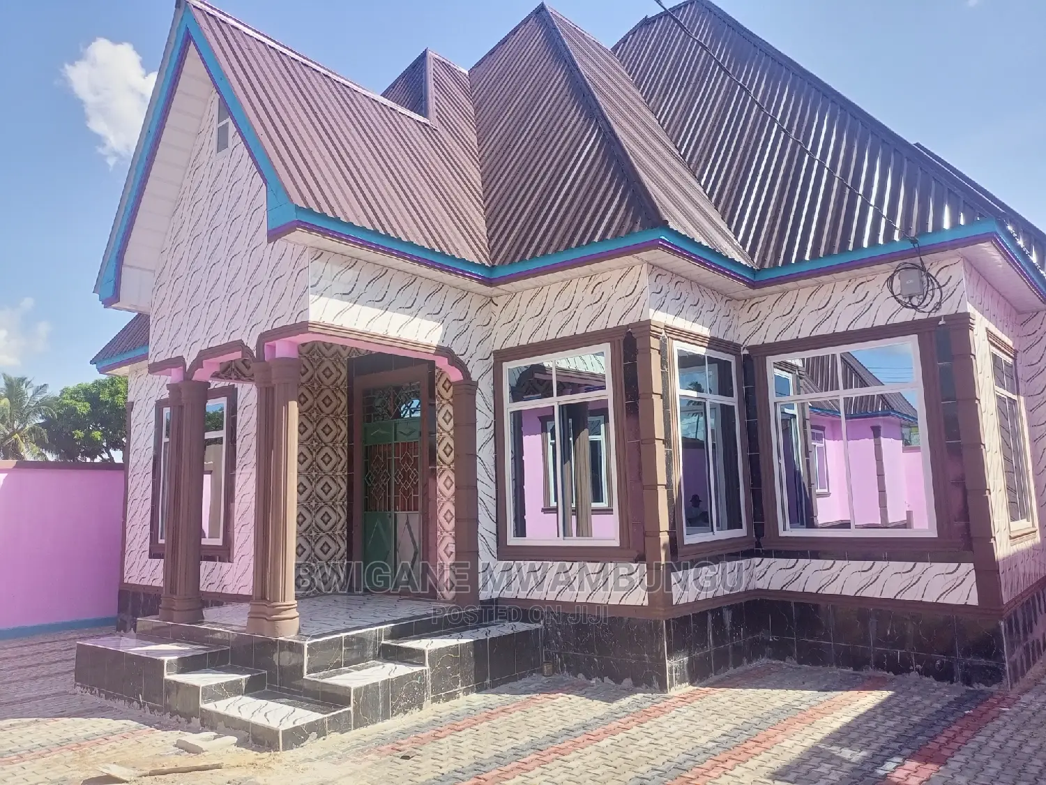 Furnished 5bdrm Apartment in Mbagala Maji Matitu for sale