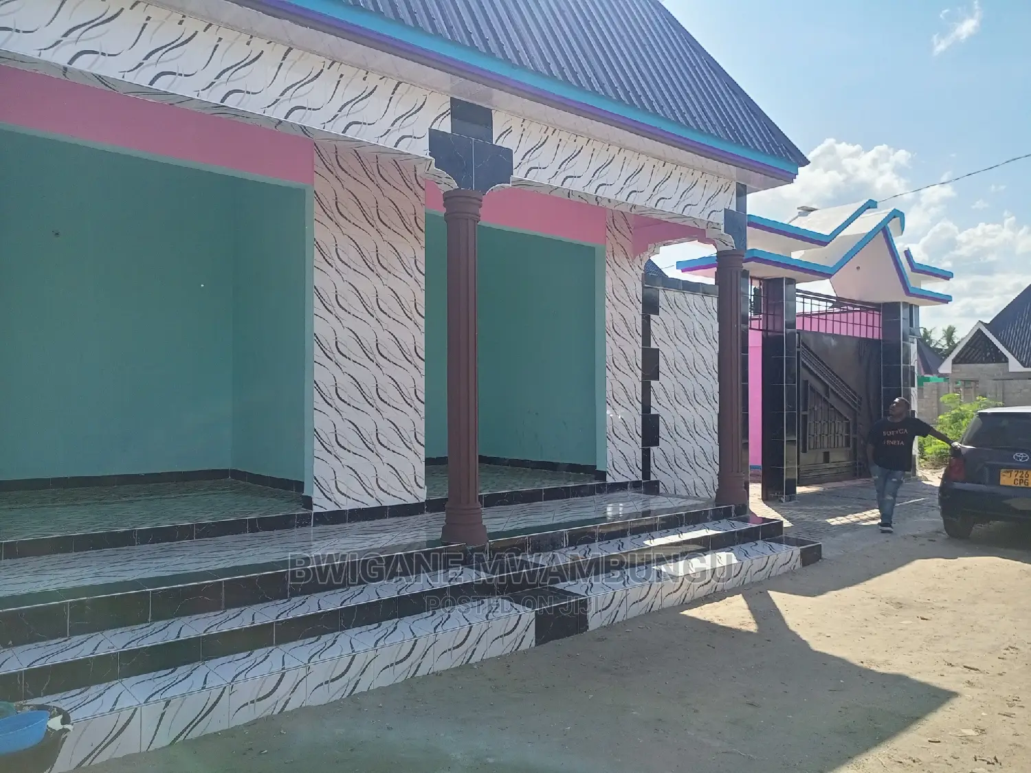 Furnished 5bdrm Apartment in Mbagala Maji Matitu for sale