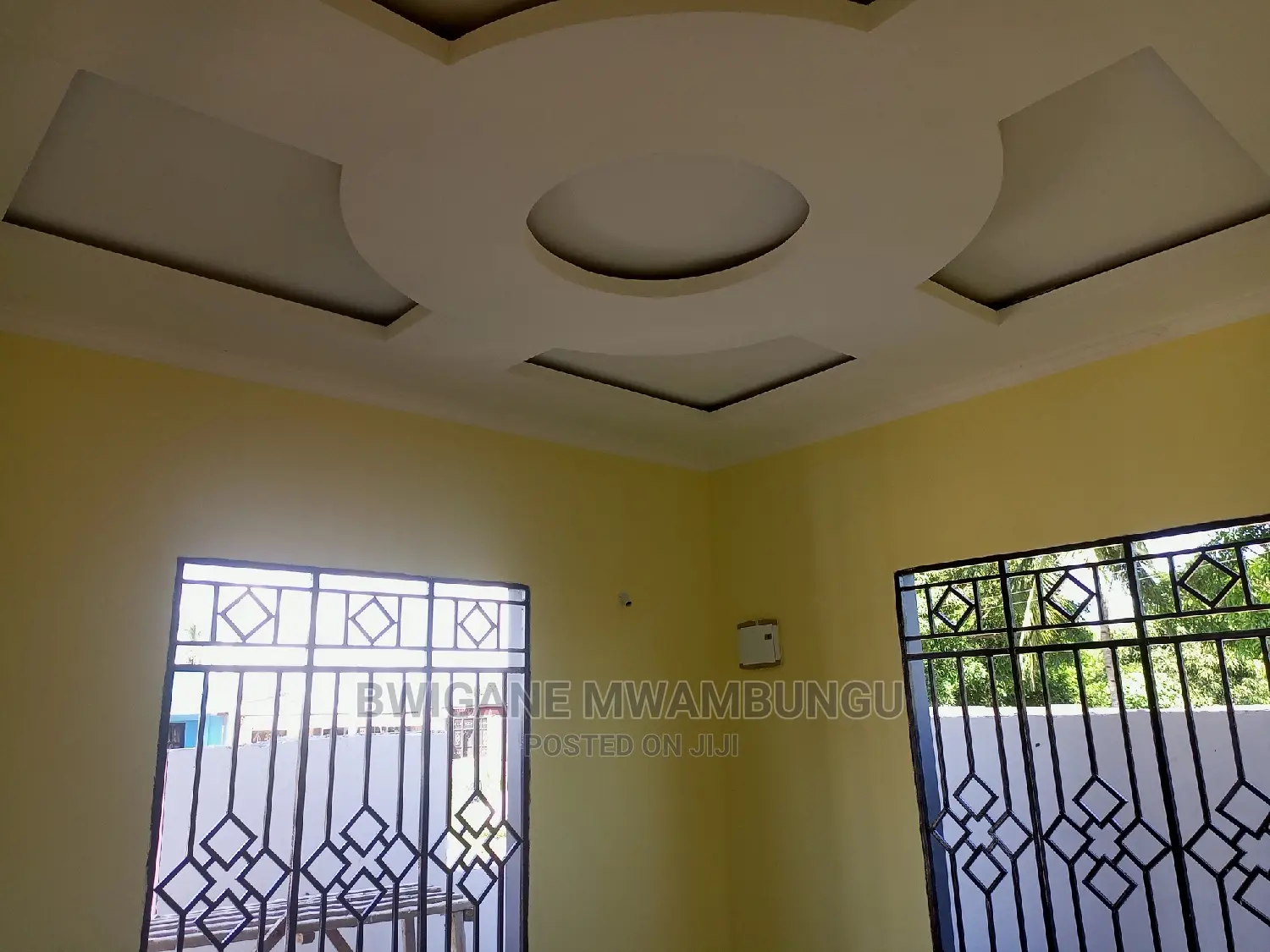 6bdrm Apartment in Mbagala Maji Matitu for sale