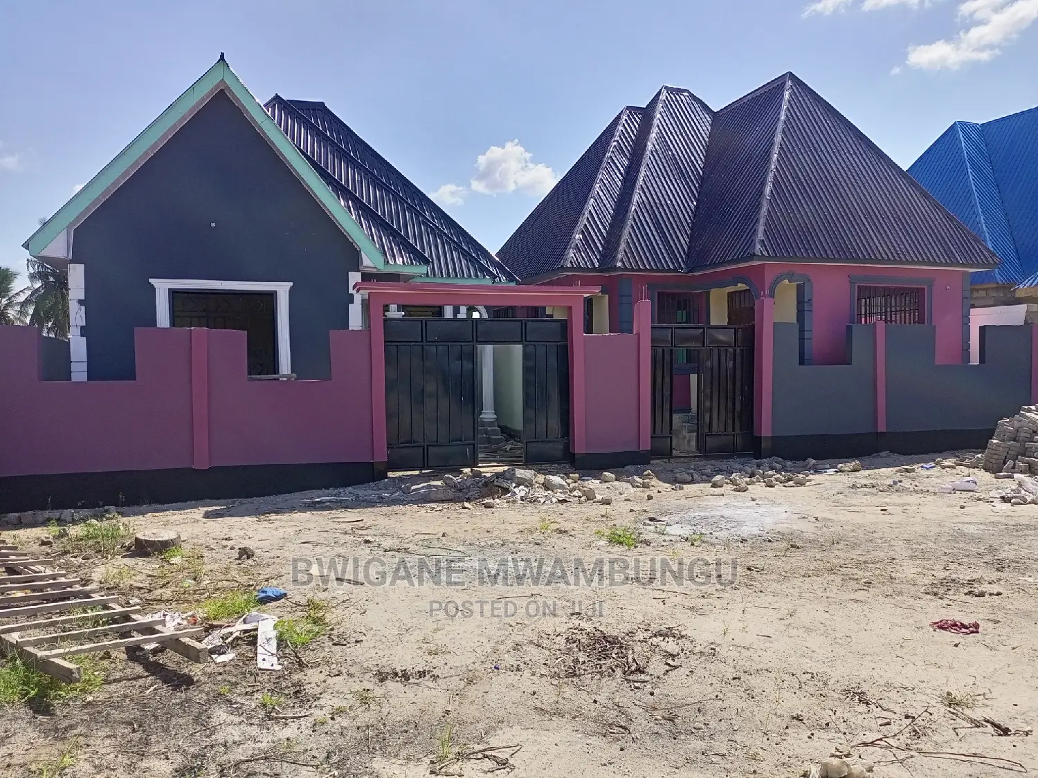 6bdrm Apartment in Mbagala Maji Matitu for sale