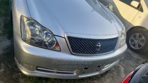 Toyota Crown 2004 Silver