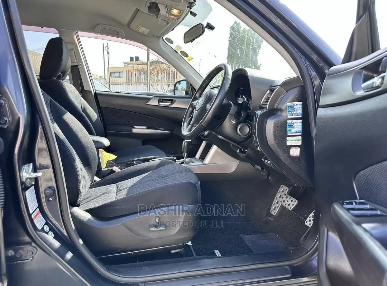 Subaru Forester 2.0D X 2012 Black