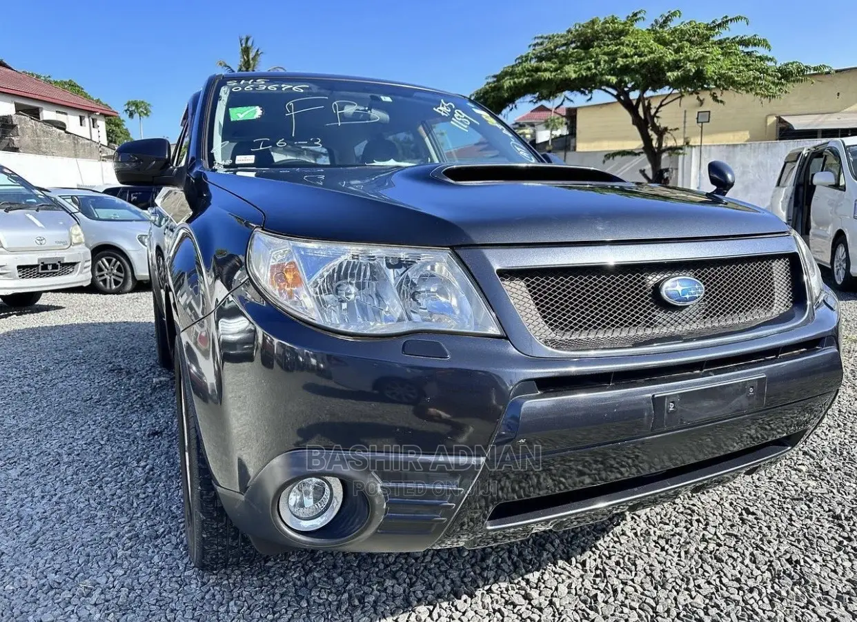 Subaru Forester 2.0D X 2012 Black