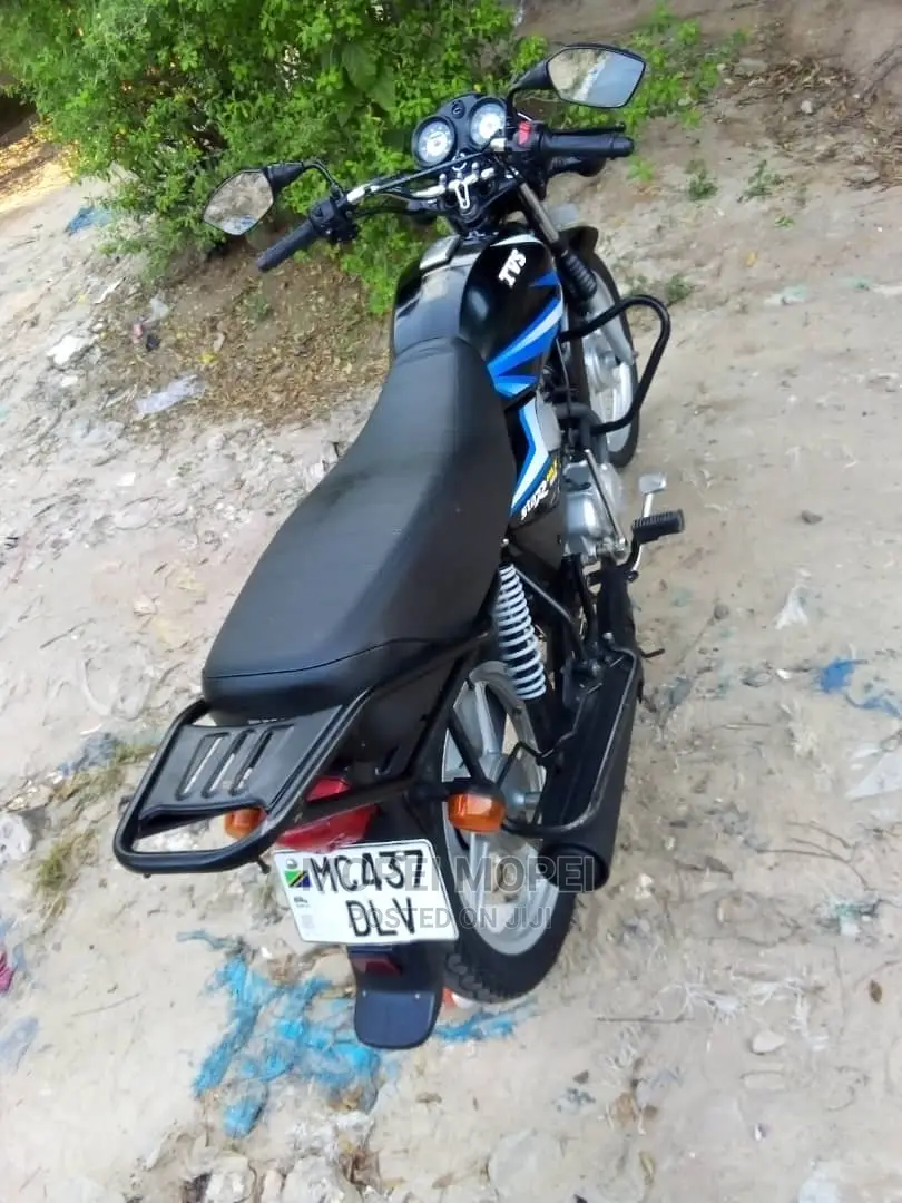 TVS HLX 125 2023 Blue