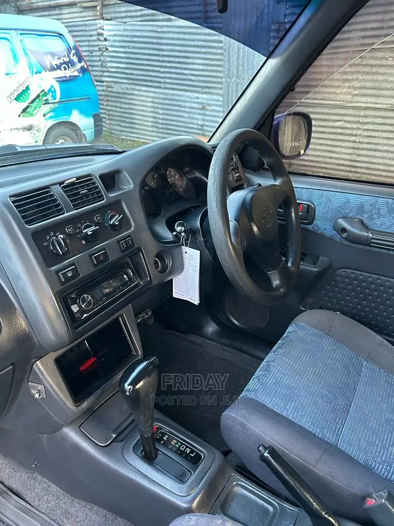 Toyota RAV4 Automatic 2002 Blue