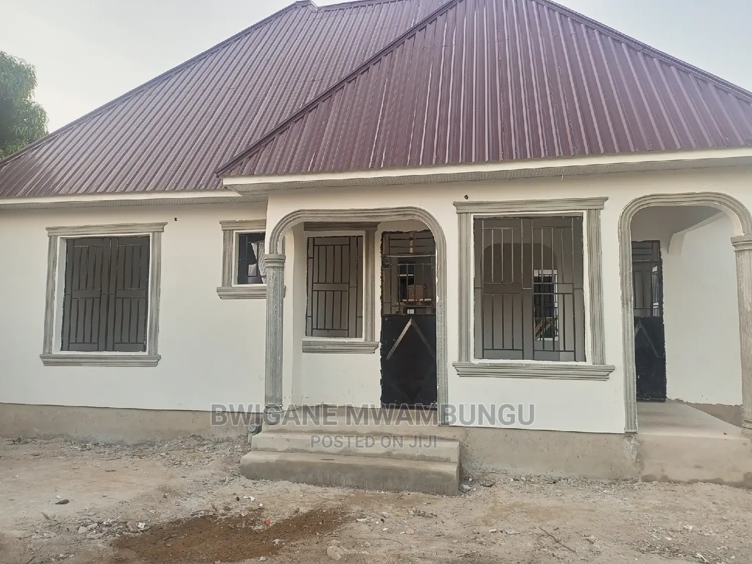 3bdrm Apartment in 27, Mbagala for sale