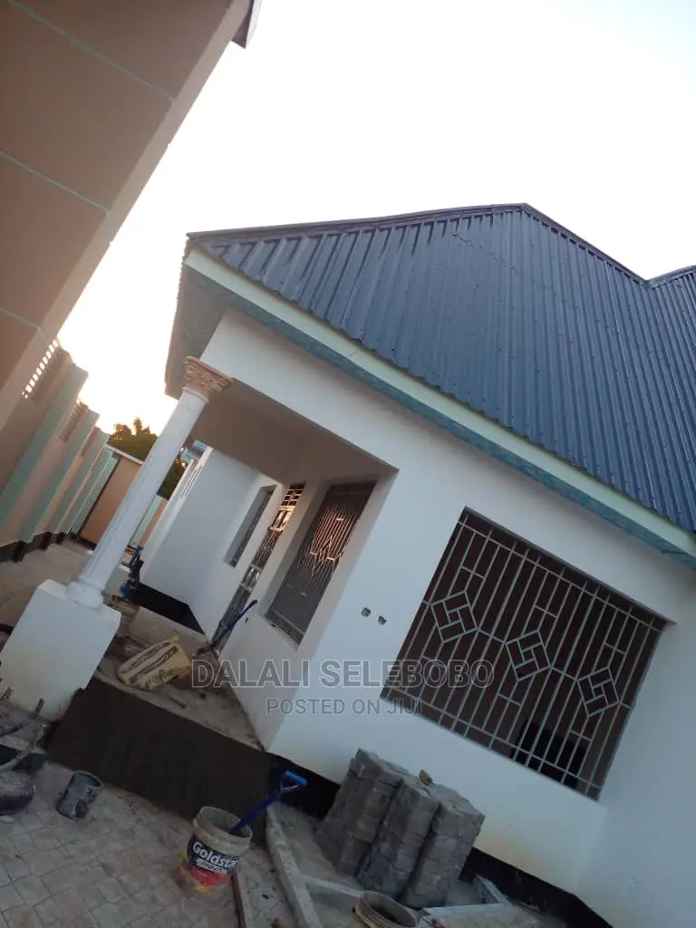 4bdrm Bungalow in Kigamboni Twangoma for sale