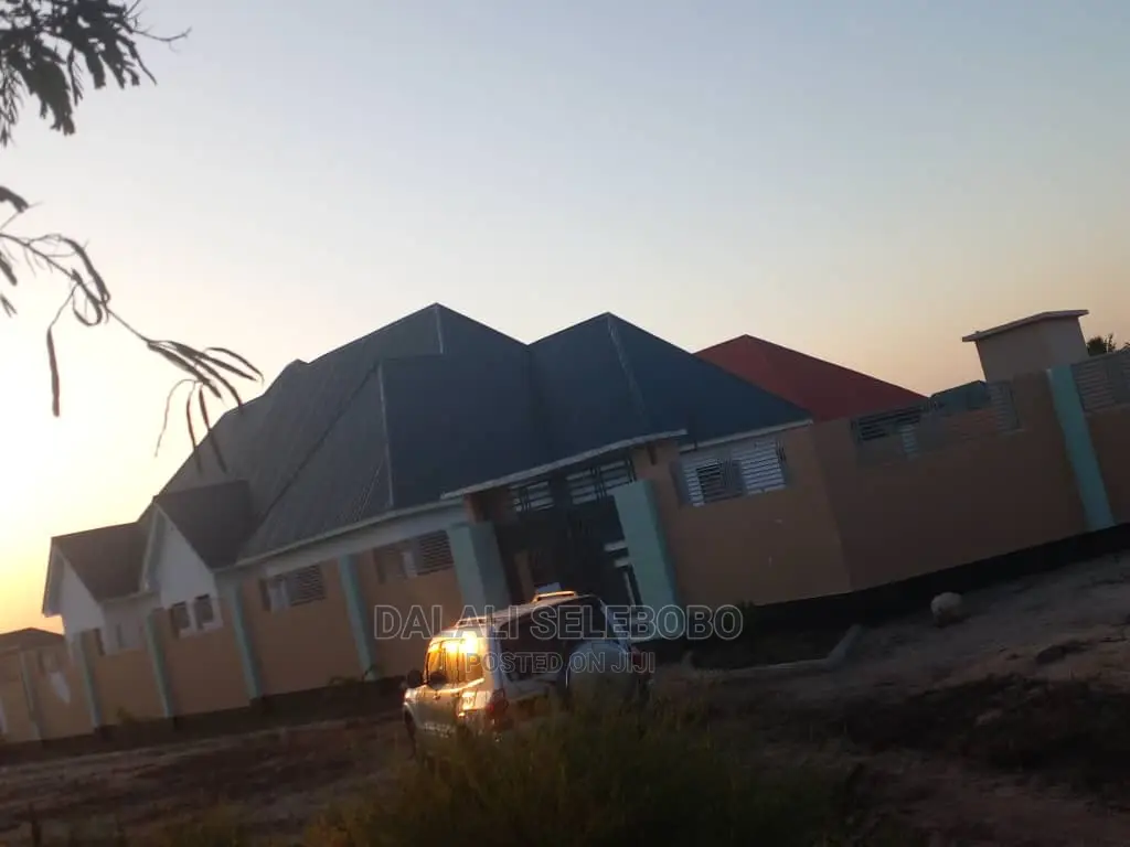 4bdrm Bungalow in Kigamboni Twangoma for sale