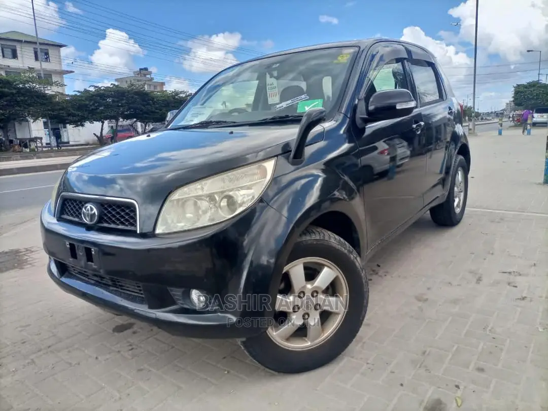 Toyota Rush 1.5 AWD 2006 Black