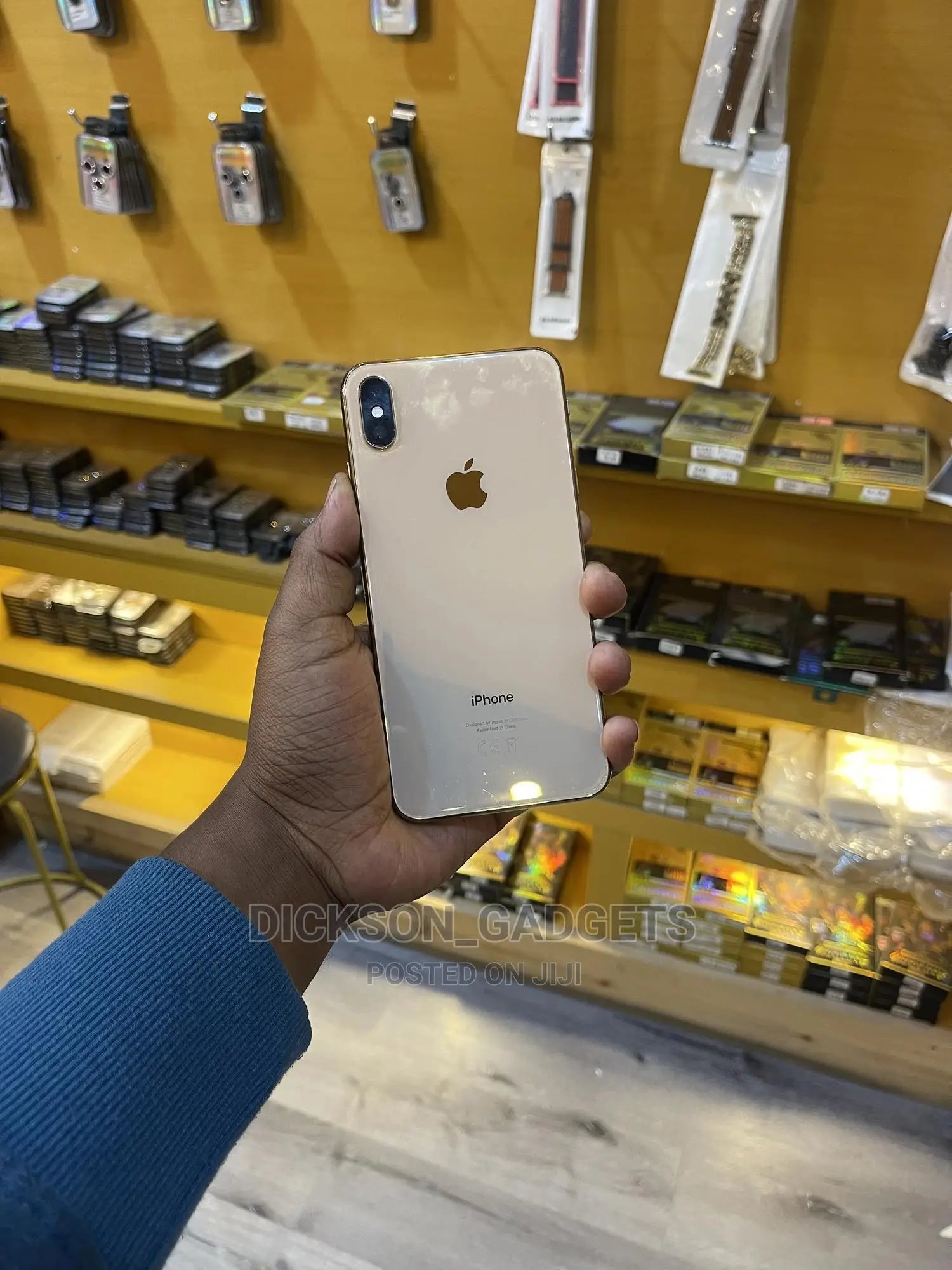 Apple iPhone XS Max 64 GB Gold