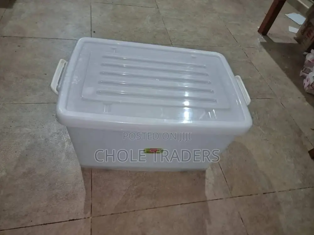 Large Multi-Purpose Storage Container With a Lid