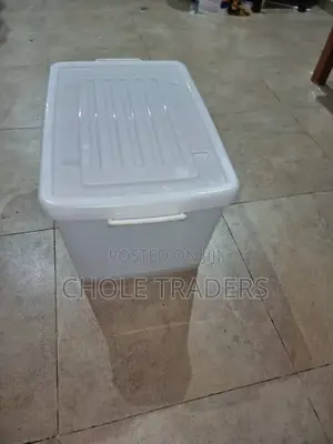Large Multi-Purpose Storage Container With a Lid