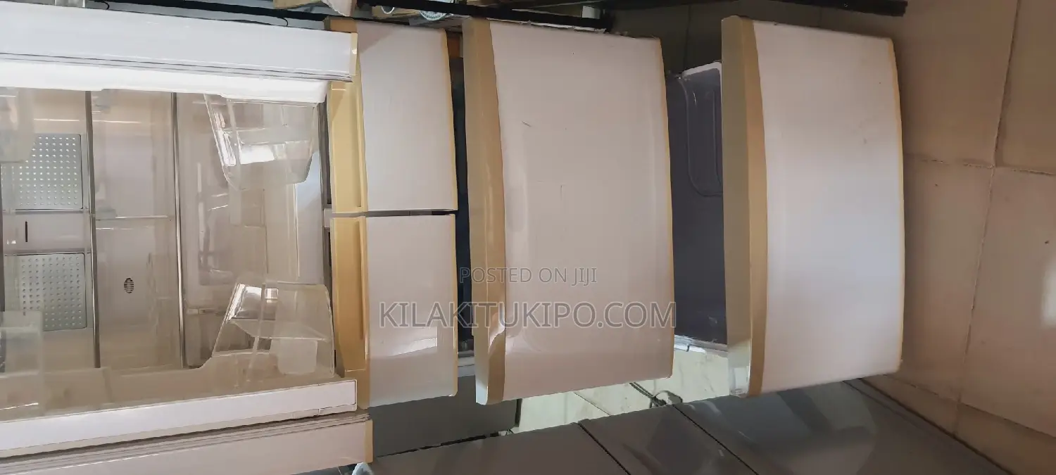 Hitachi Refrigerator 415L
