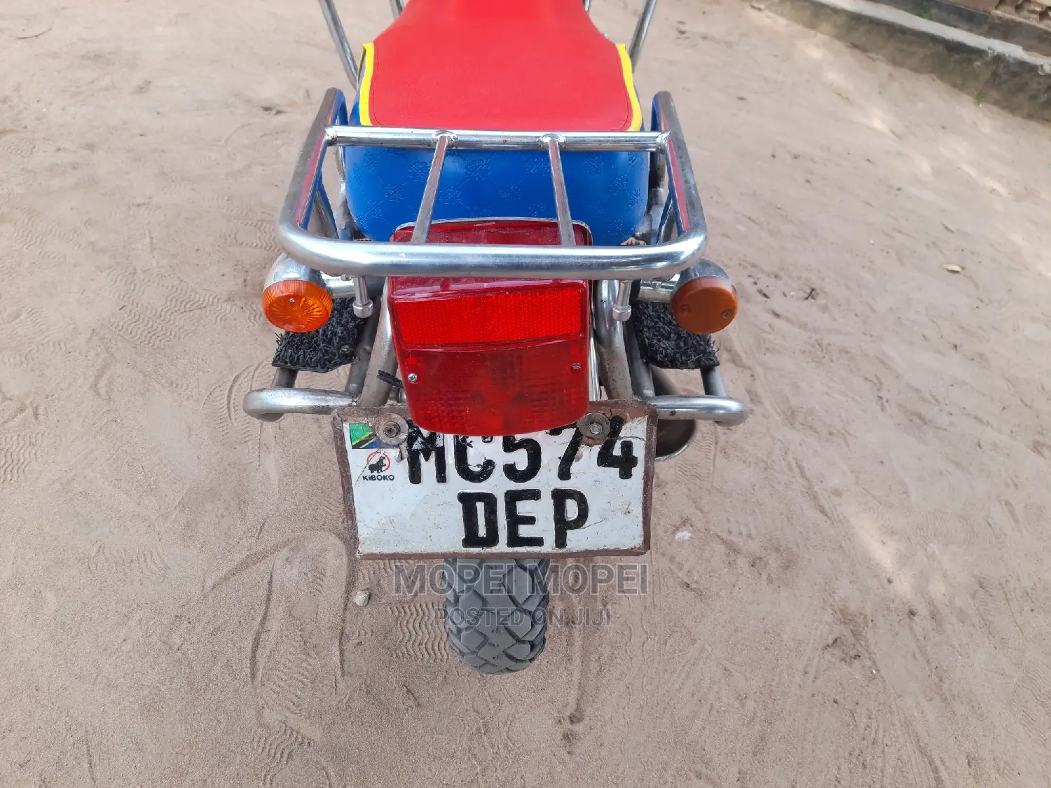 Haojue DK125S HJ125-30A 2022 Red