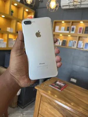 Apple iPhone 7 Plus 32 GB Silver