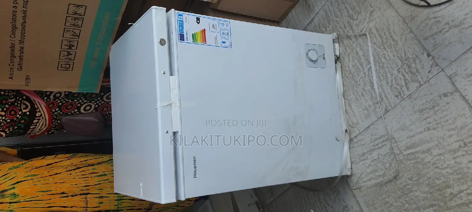 Hisense Chest Freezer H175cf 142L