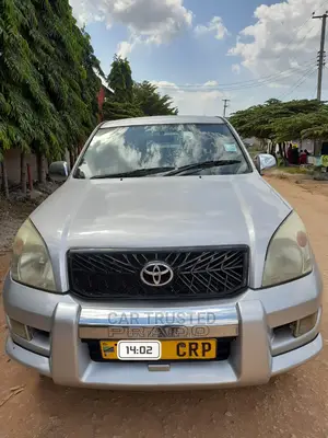 Toyota Land Cruiser Prado 3.0 D-4D 3dr 2004 Silver