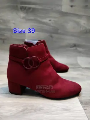 Ladies Boots | Buti Za Kike