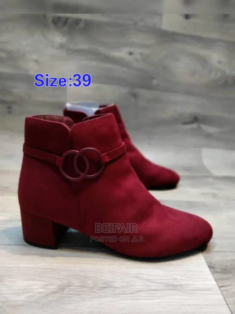 Ladies Boots | Buti Za Kike