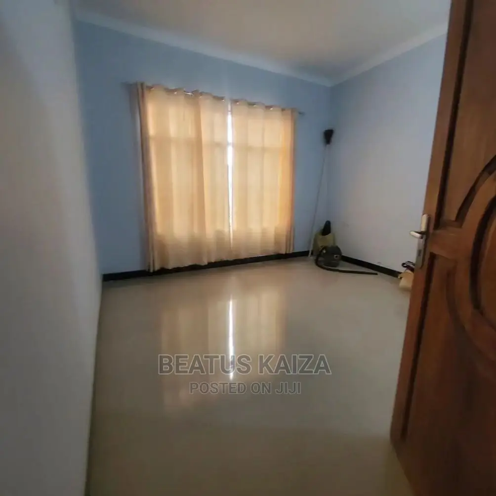 4bdrm Bungalow in Kigamboni Darajani for rent