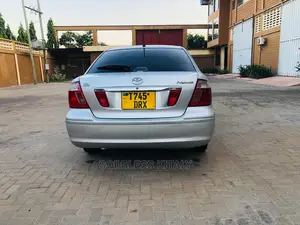 Toyota Premio 2003 Silver