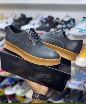 Men's Shoes | Viatu Vya Kiume| Raba | Casual Shoes| Sneakers