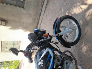 TVS HLX 125 2021 Blue
