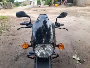 Bajaj Boxer 125 2022 Black