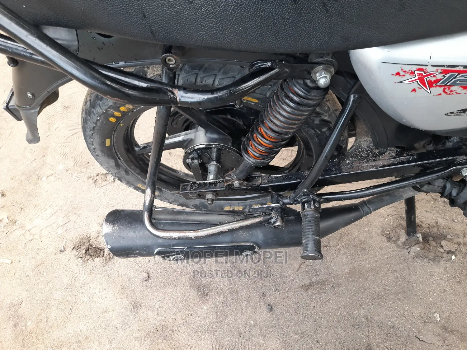 Bajaj Boxer 125 2022 Black