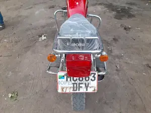 Haojue HJ125-8F 2022 Red