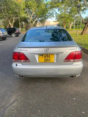 Toyota Crown 2006 Silver