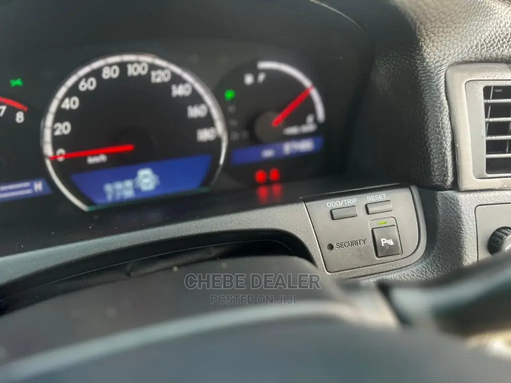 Toyota IST 2007 Silver