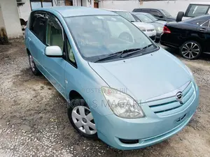 Toyota Corolla Spacio 2004 Blue