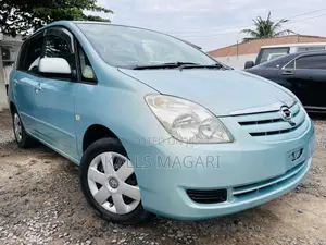 Toyota Corolla Spacio 2004 Blue