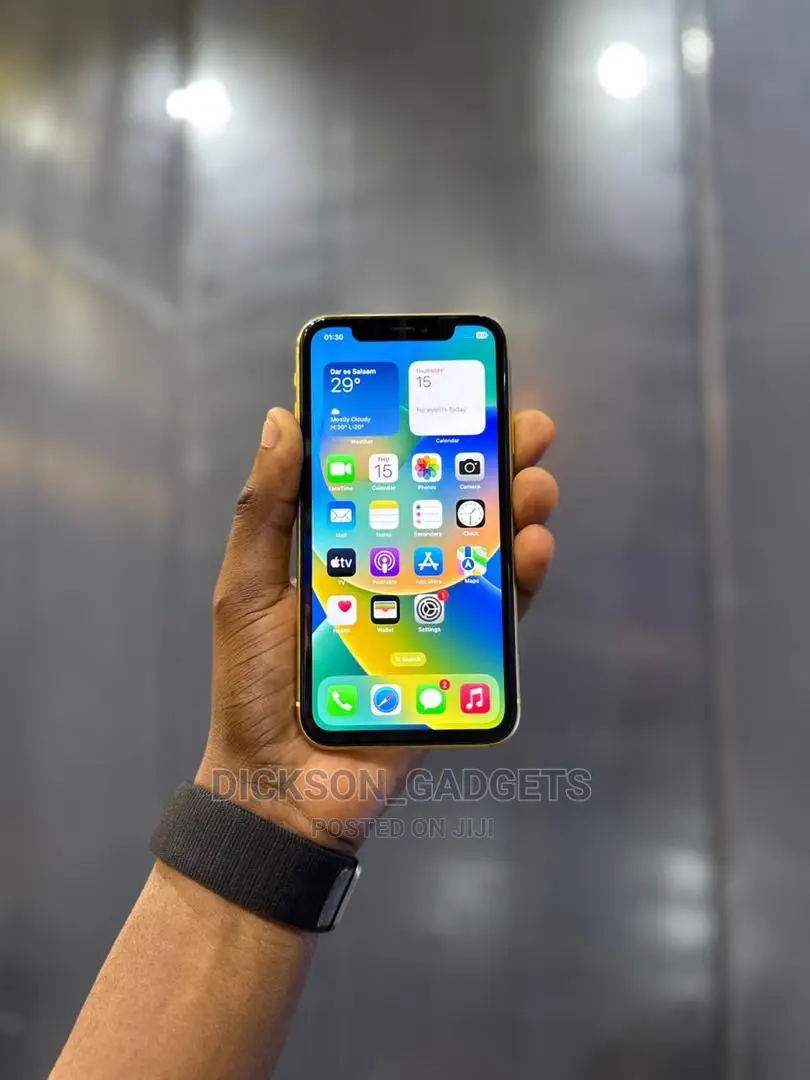 Apple iPhone 11 64 GB Yellow