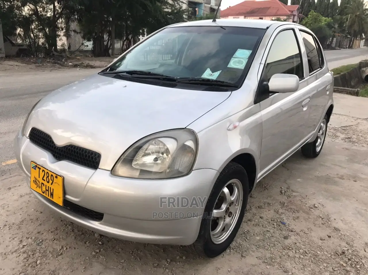 Toyota Vitz 1.3 FWD 5dr 2002 Silver