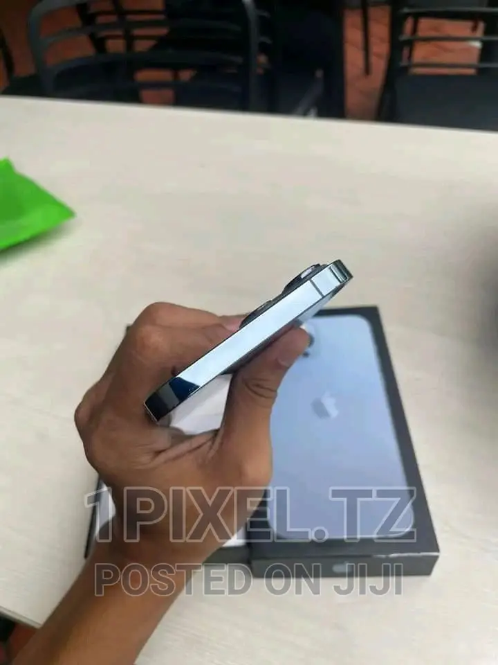 New Apple iPhone 13 Pro Max 128 GB Black