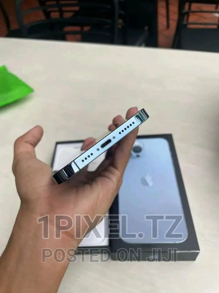 New Apple iPhone 13 Pro Max 128 GB Black