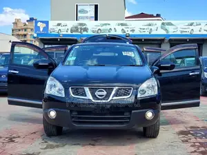 Nissan Dualis 2011 Black
