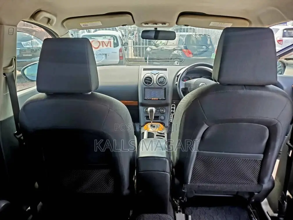 Nissan Dualis 2011 Black