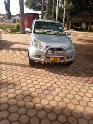 Toyota Rush 1.5 RWD 2007 Silver