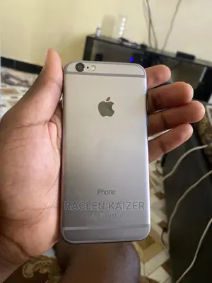 Apple iPhone 6 64 GB Silver