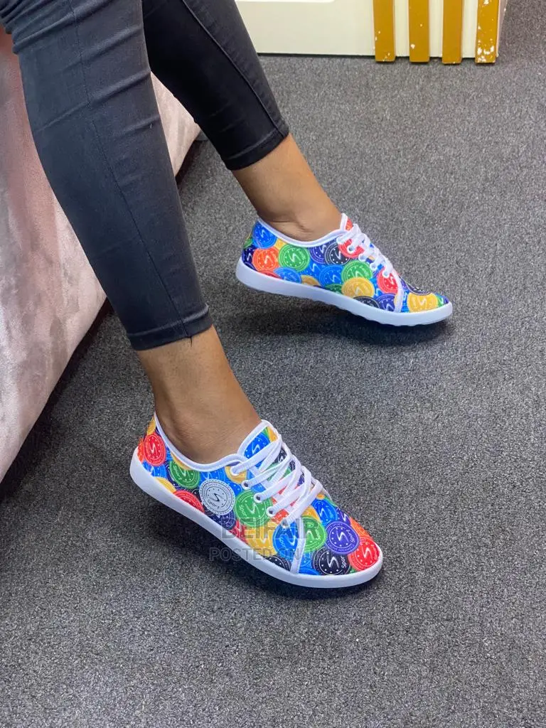 Raba | Speakers | Simple Shoes