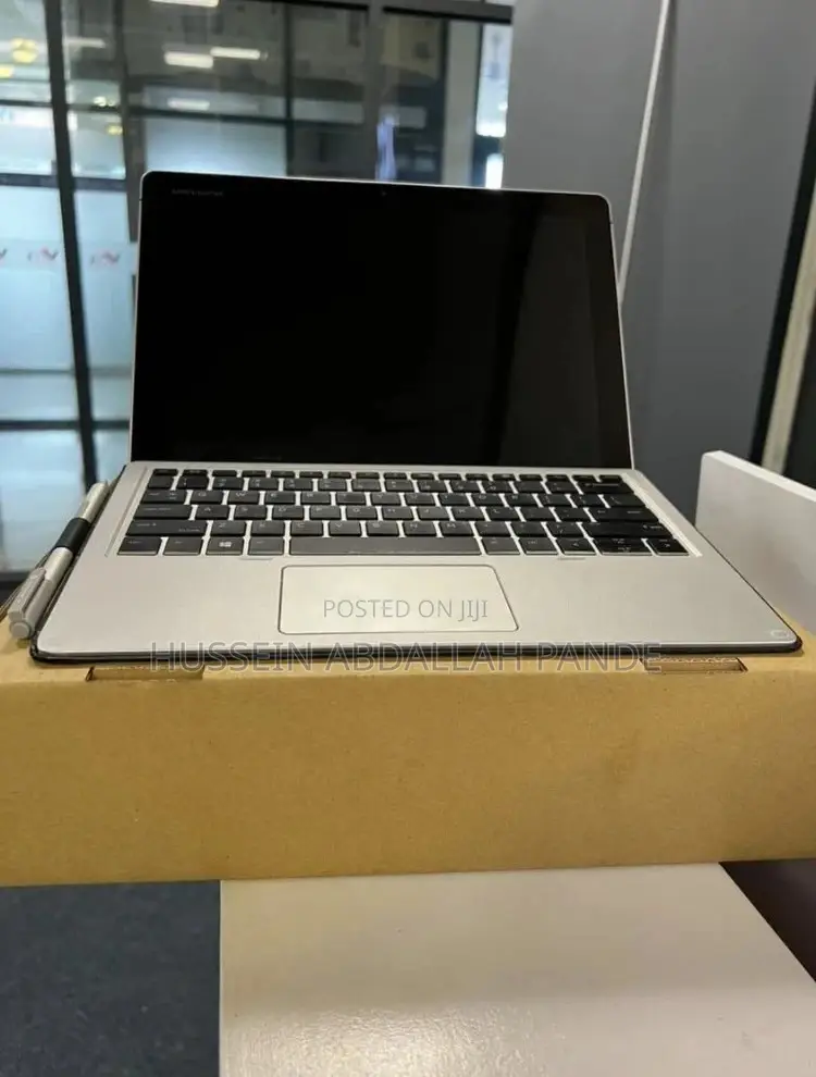 Laptop HP EliteBook X2 1012 G2 8GB Intel Core I5 SSHD (Hybrid) 256GB