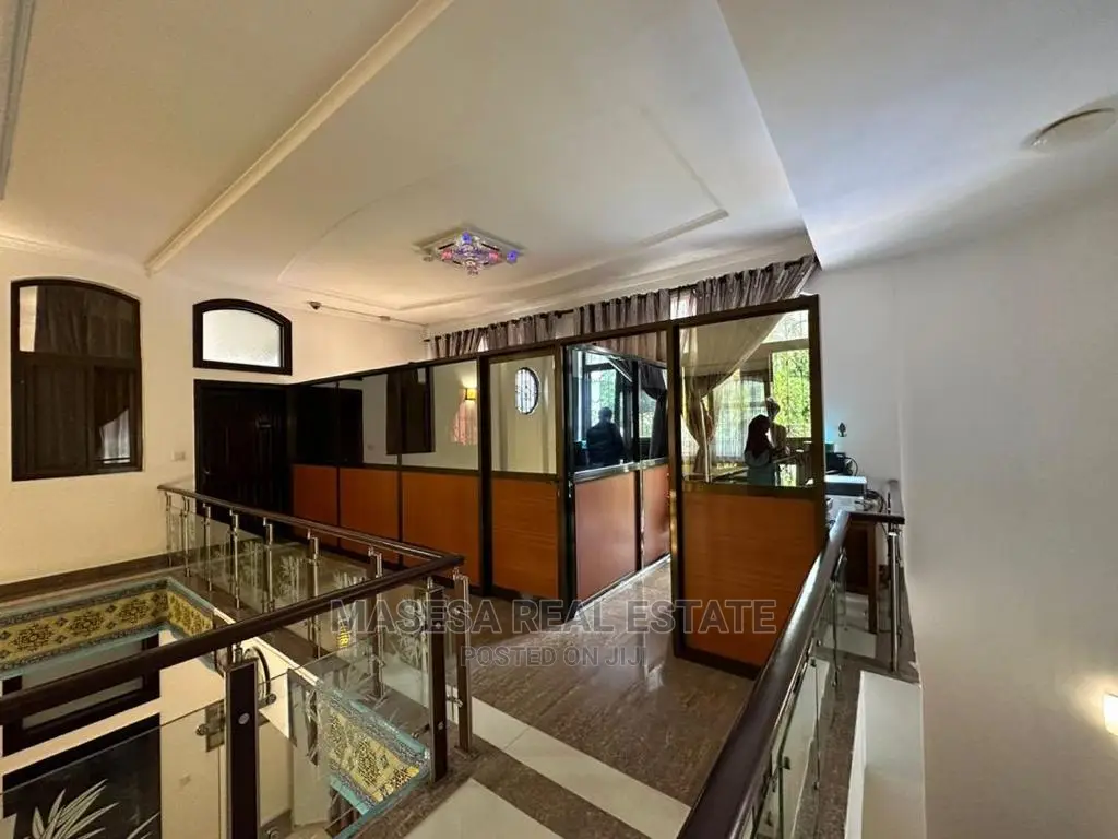 5bdrm Bungalow in Masaki for rent