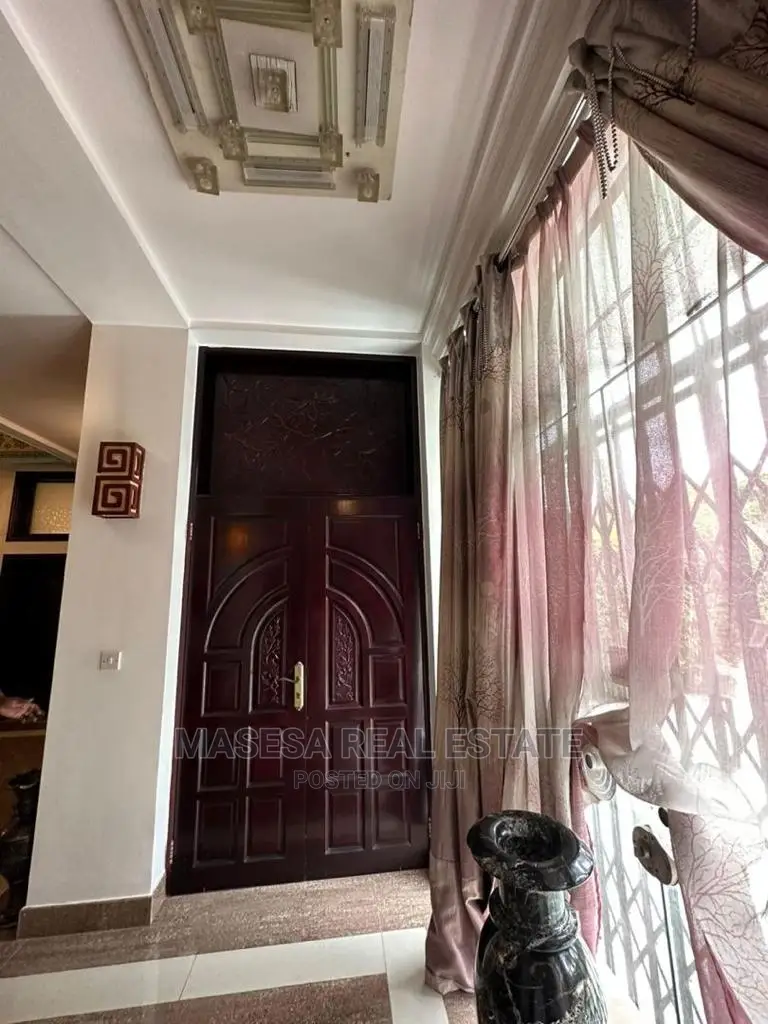 5bdrm Bungalow in Masaki for rent