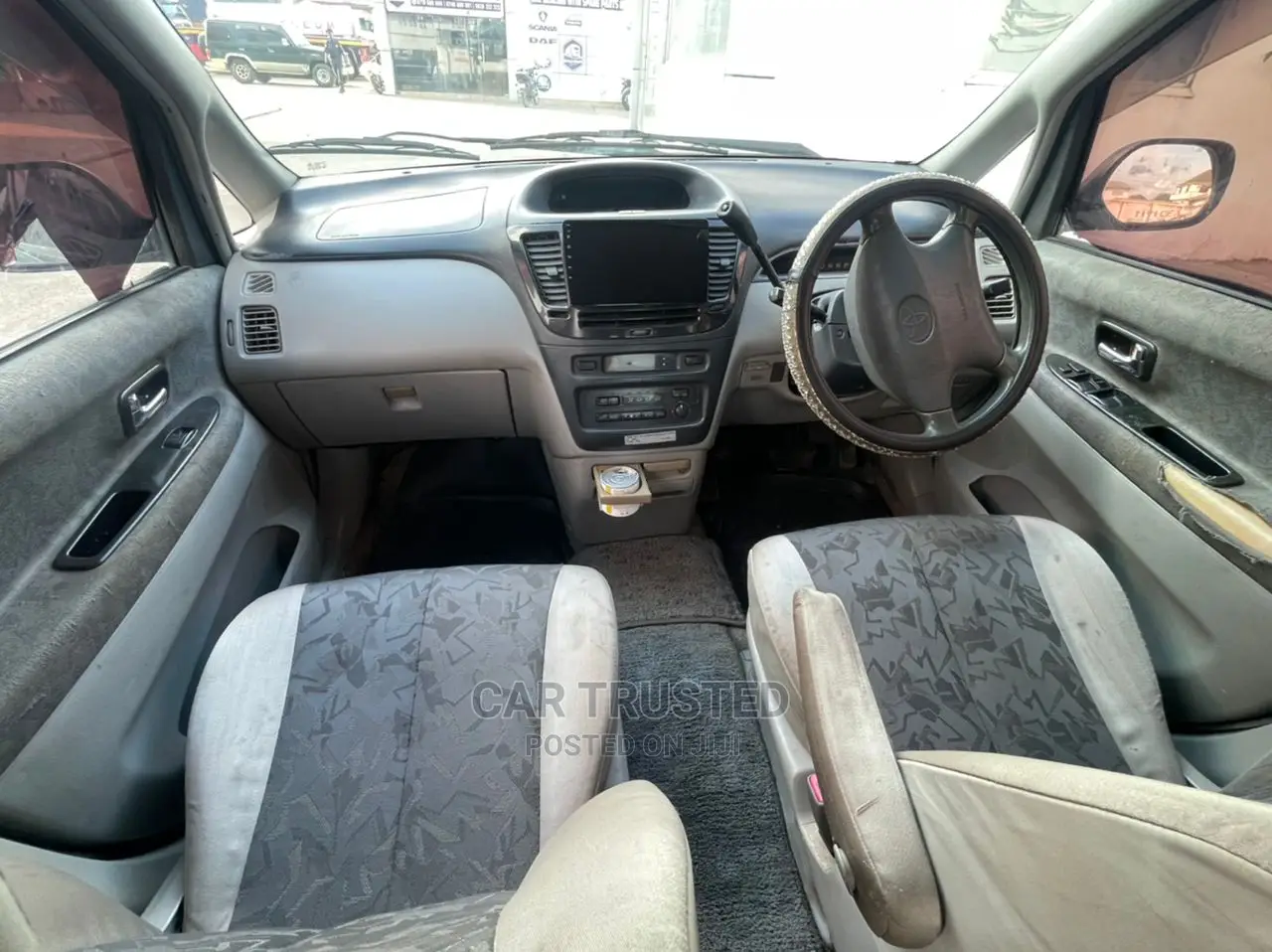 Toyota Nadia 2.0 135hp FWD 2000 Green