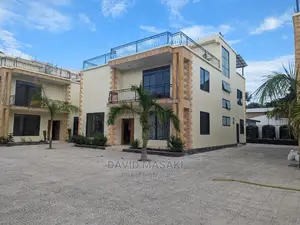 4bdrm House in Oysterbay for rent